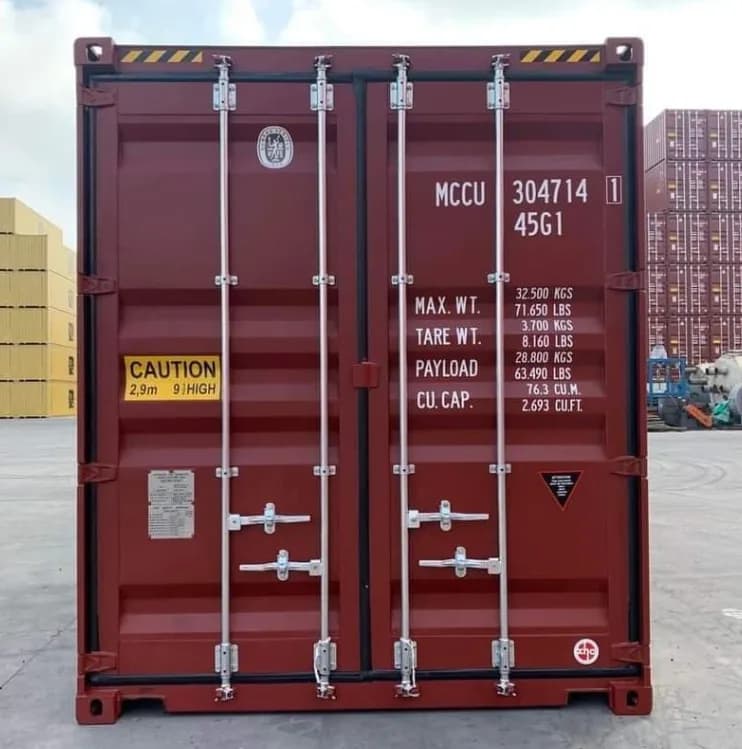 30FT USED SHIPPING CONTAINER – CUT DOWN