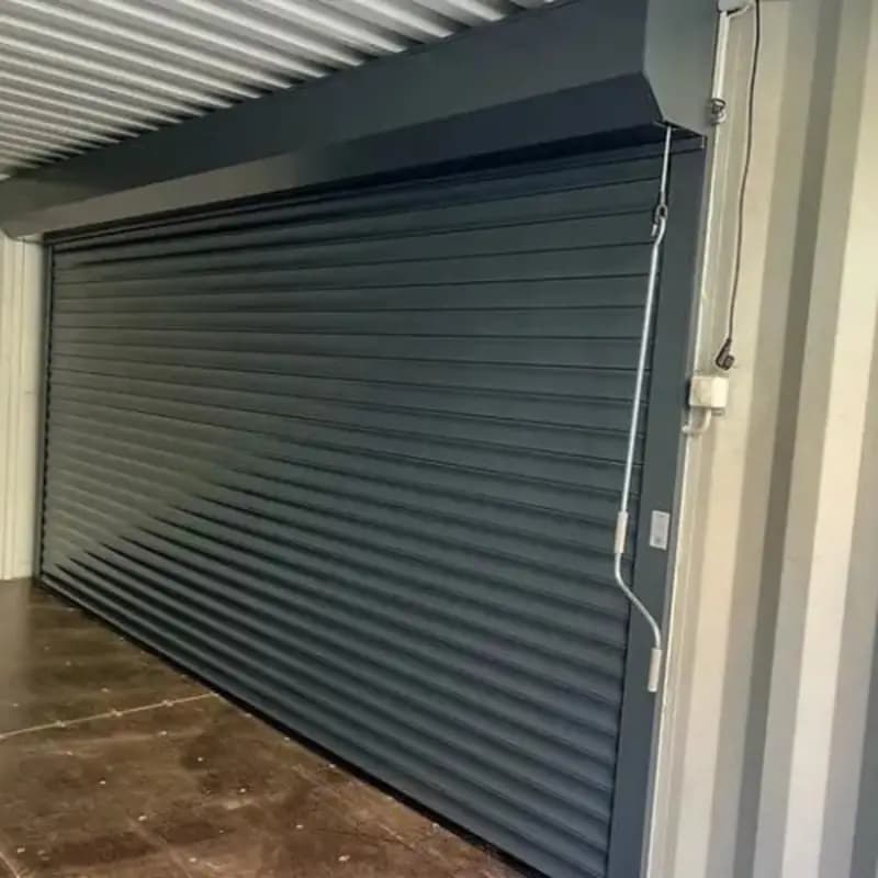 20-FT Container with roll-up door