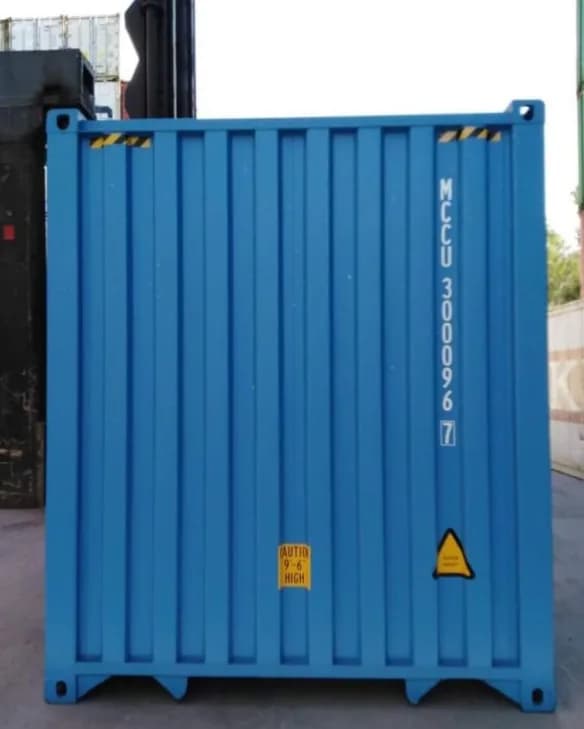 12.2m (40ft) high-cube shipping container